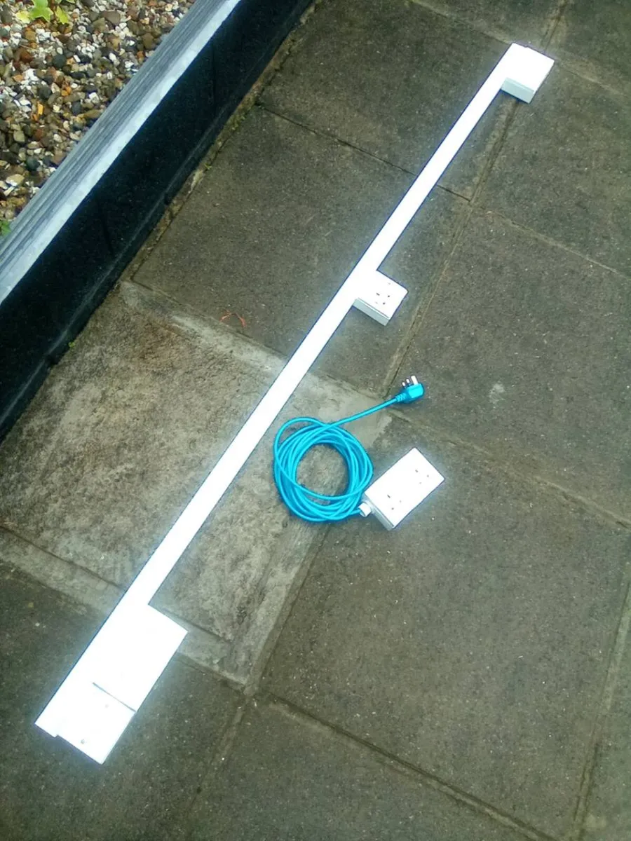 3. SOCKETS.   MOUNTED. ON.  TRUNKING.  AND.  LEAD. - Image 1