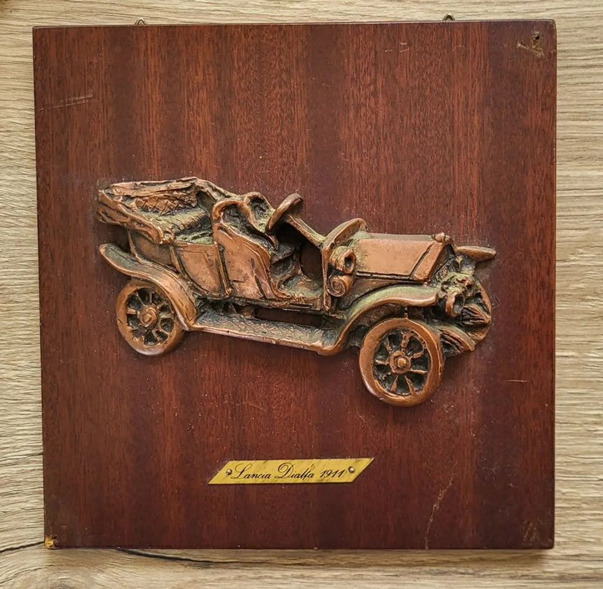 Antiques & collectionables - Image 1