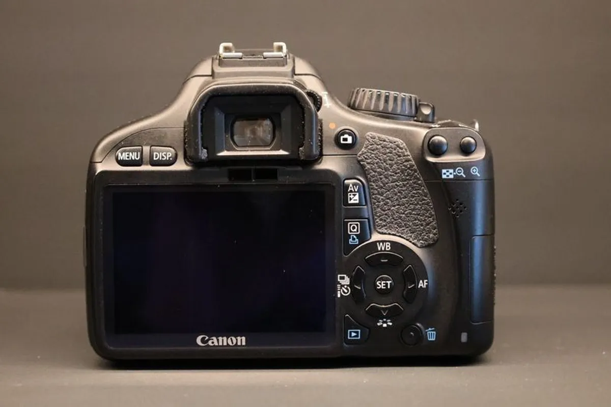 Canon Eos 550d (+lenses) - Image 3