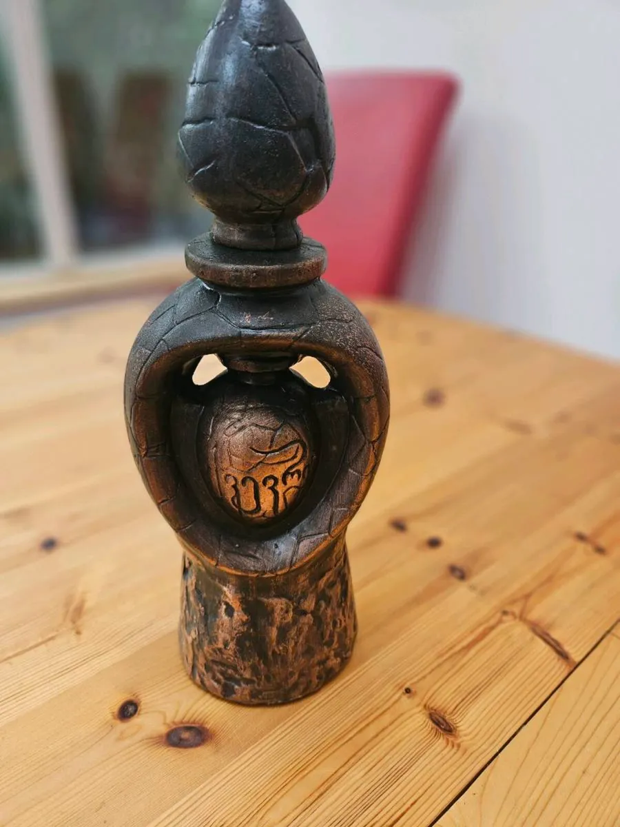 Wine Container - Image 1