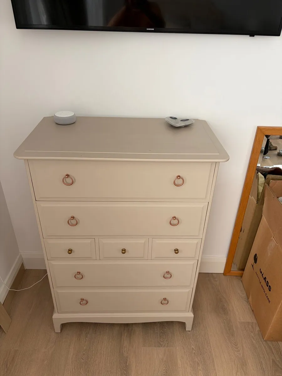 Solid wood tall boy chest of drawers , 8 drawers, - Image 2