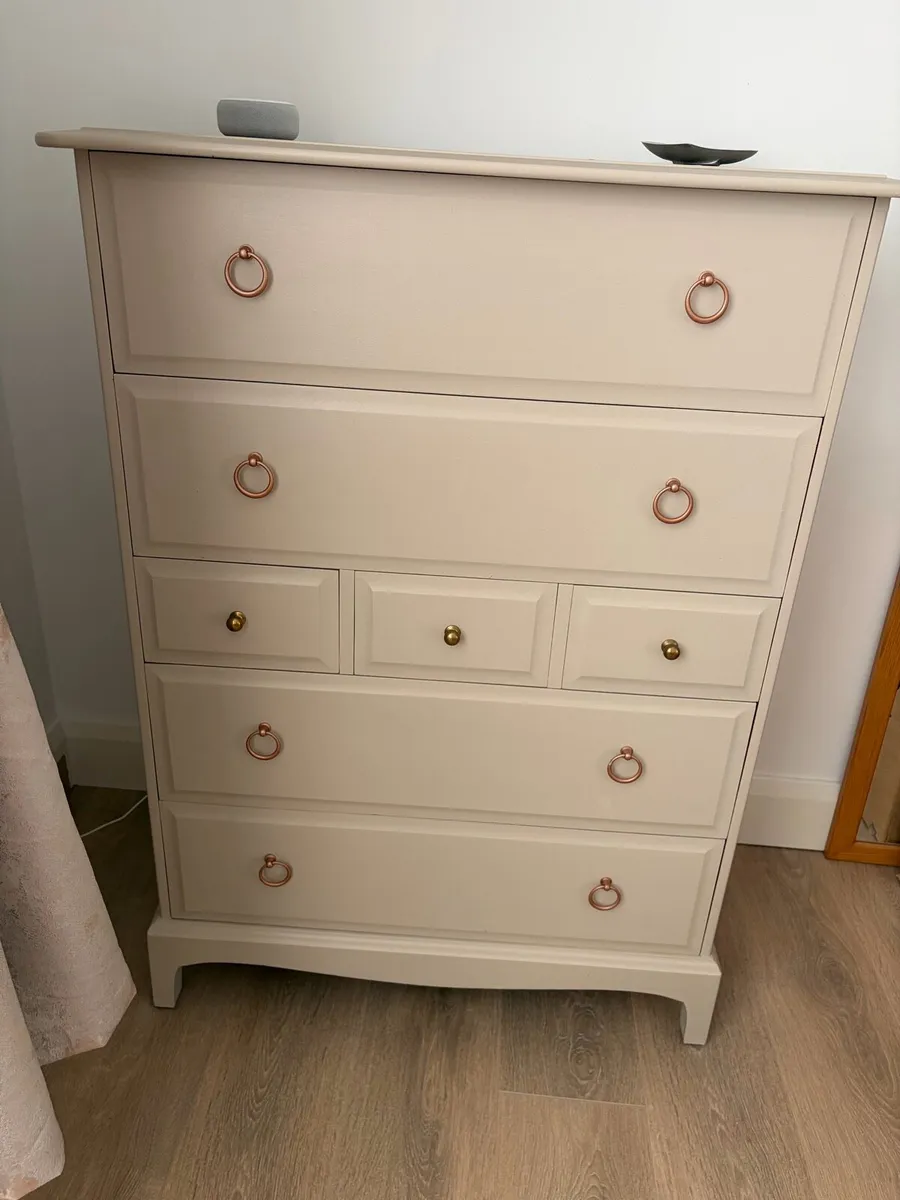 Solid wood tall boy chest of drawers , 8 drawers, - Image 4