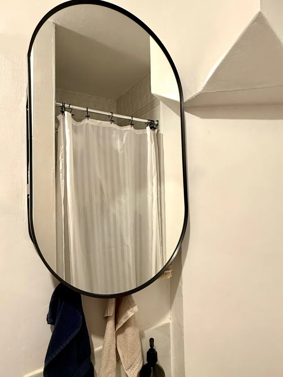 Mirror with storage - Image 1
