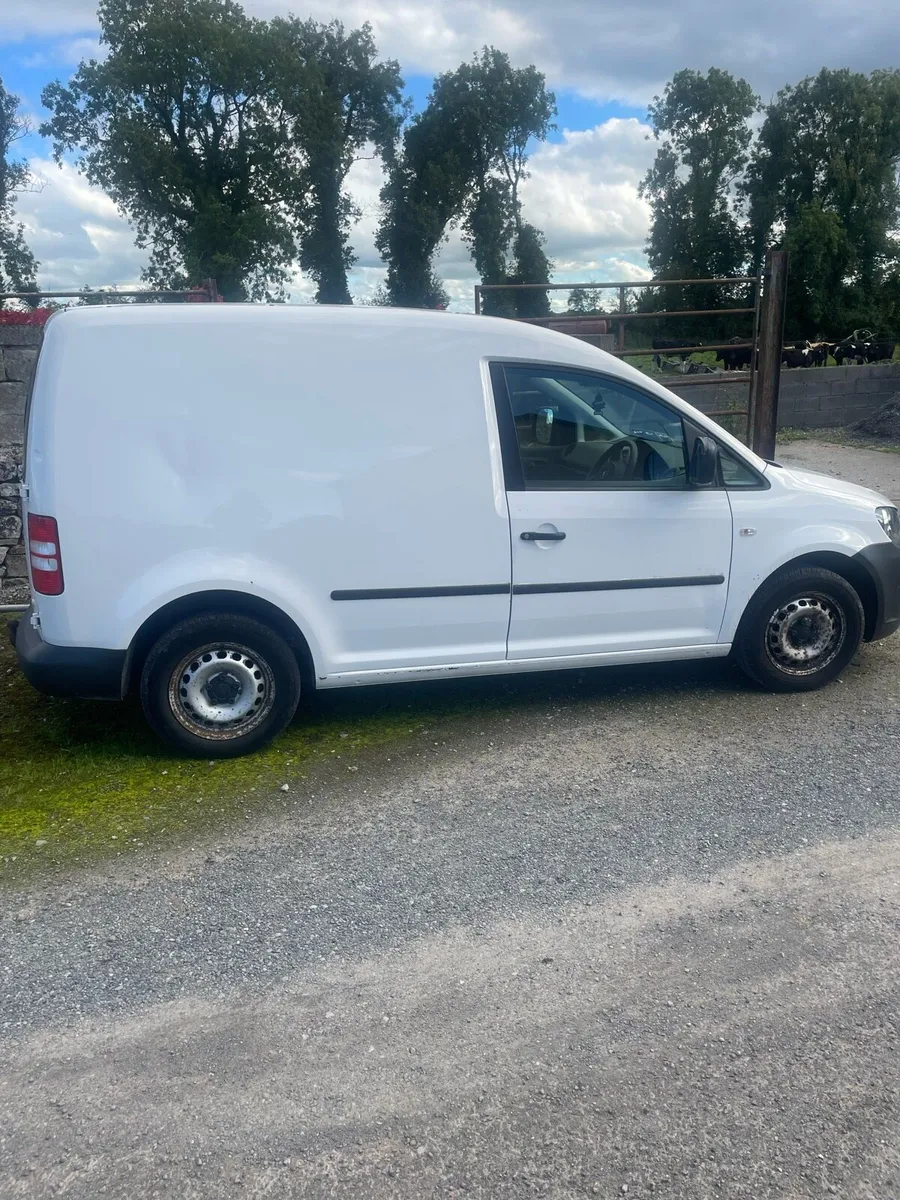 VW caddy van - Image 4