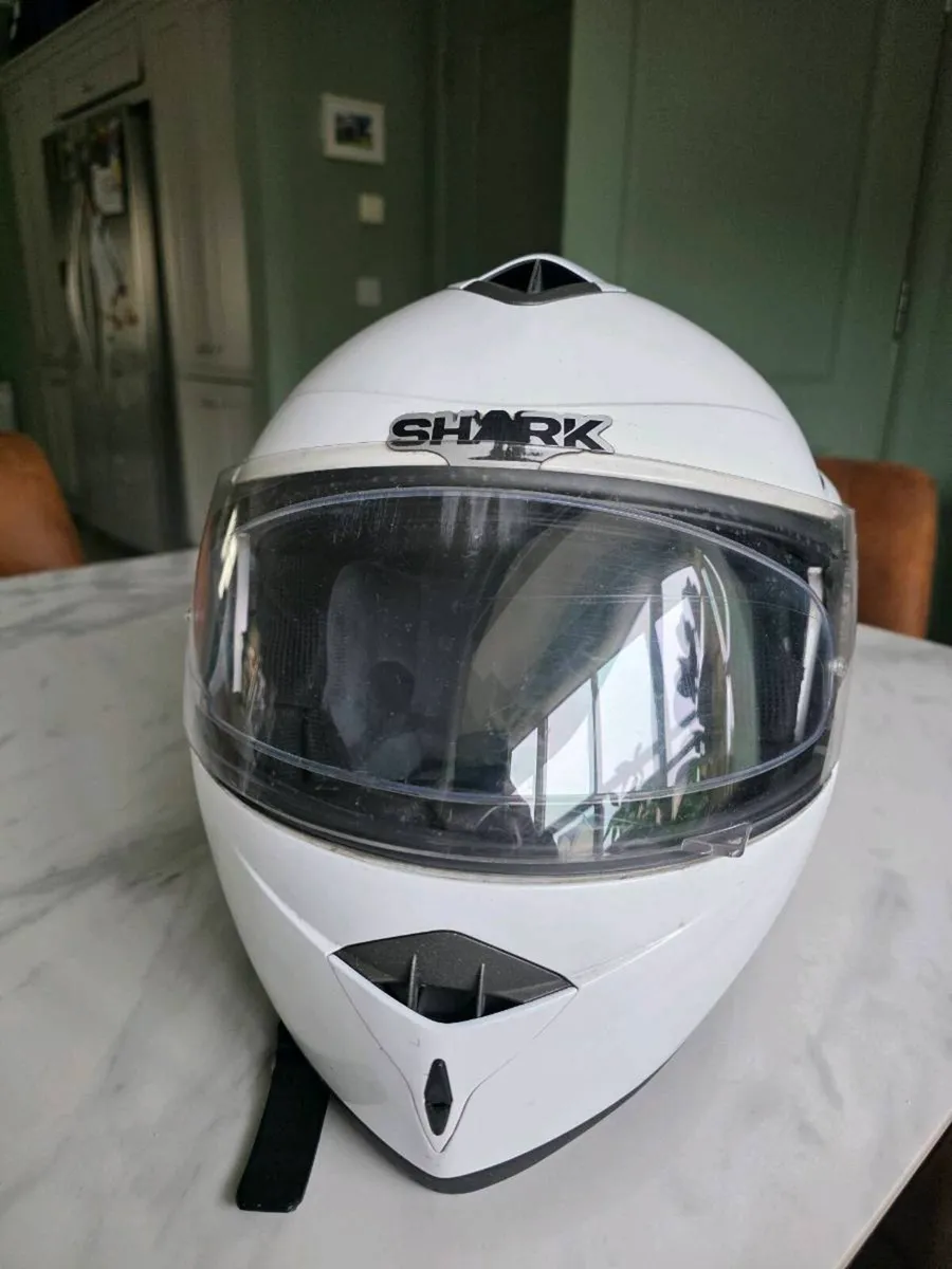 Motorcycle Helmet - Image 1