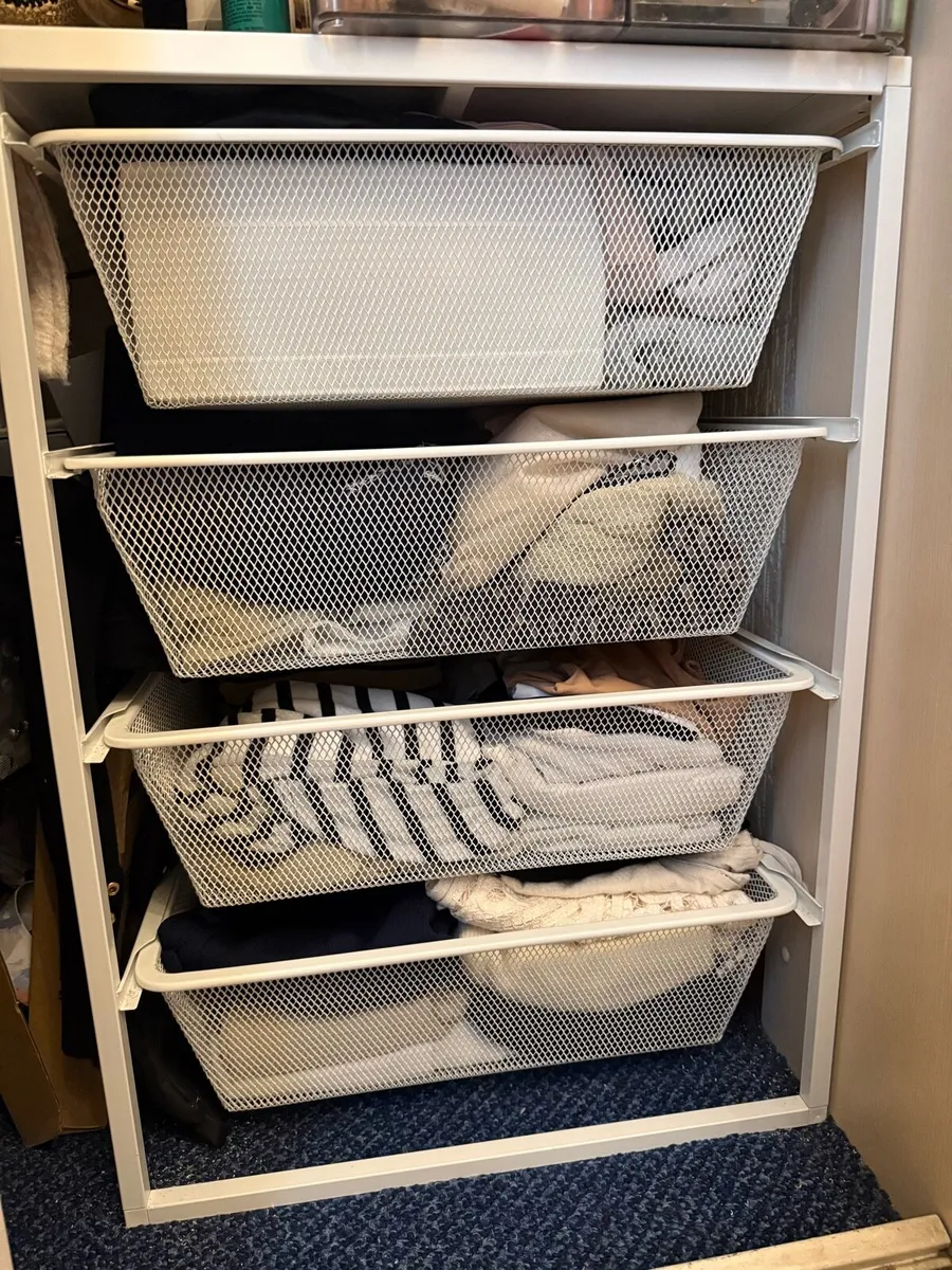 Jonaxel storage 4 drawers - Image 1