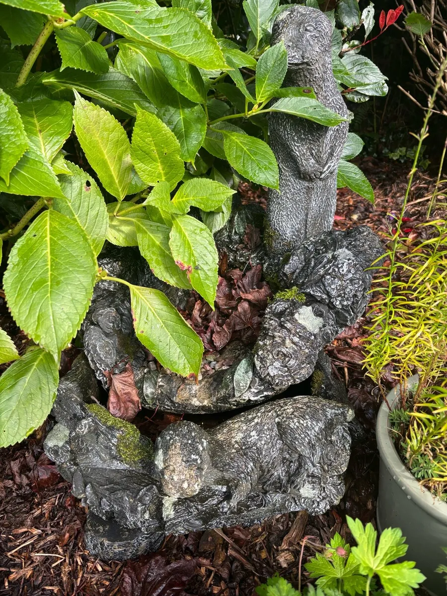 Garden ornament water feature - Image 1