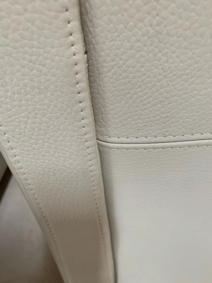 Cream leather dining tub chairs - Image 2