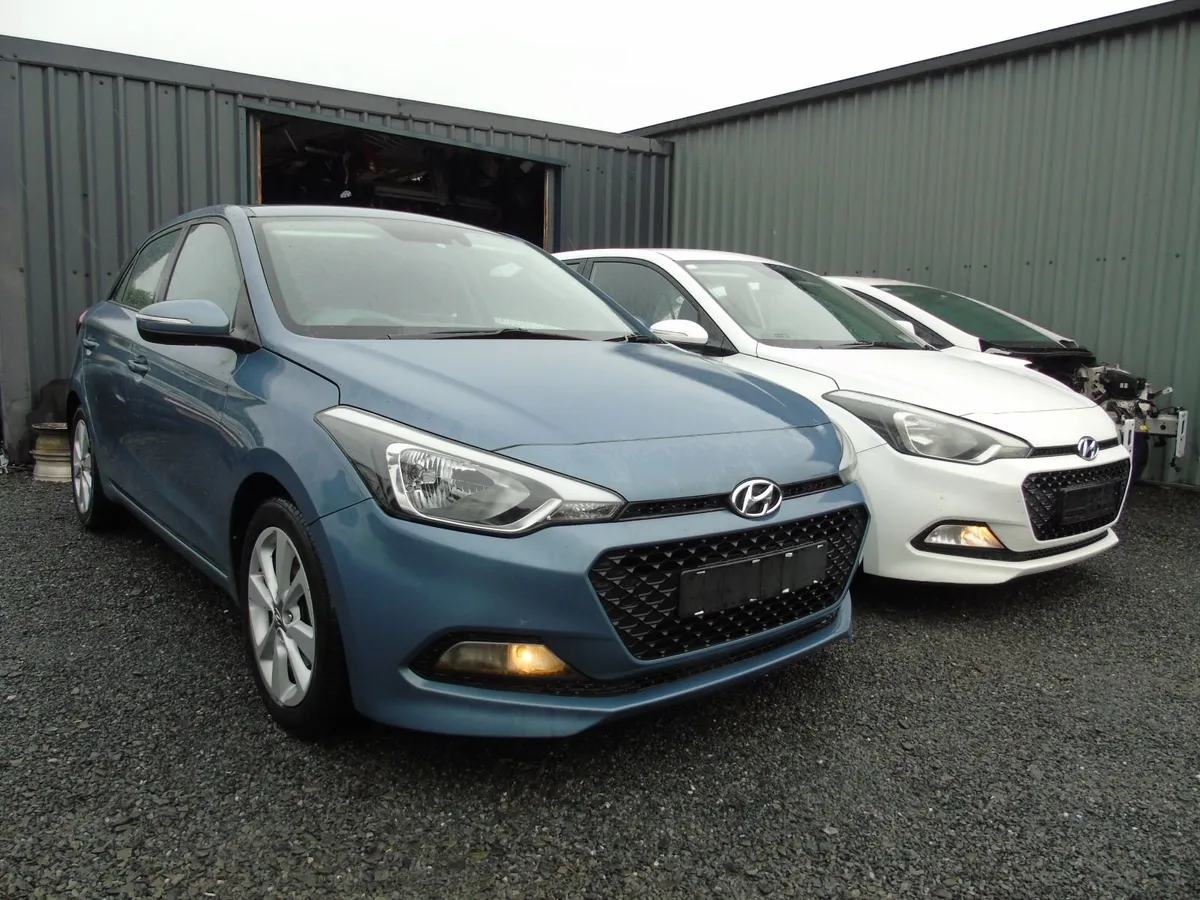 hyundai i20's breaking petrol & diesel - Image 1