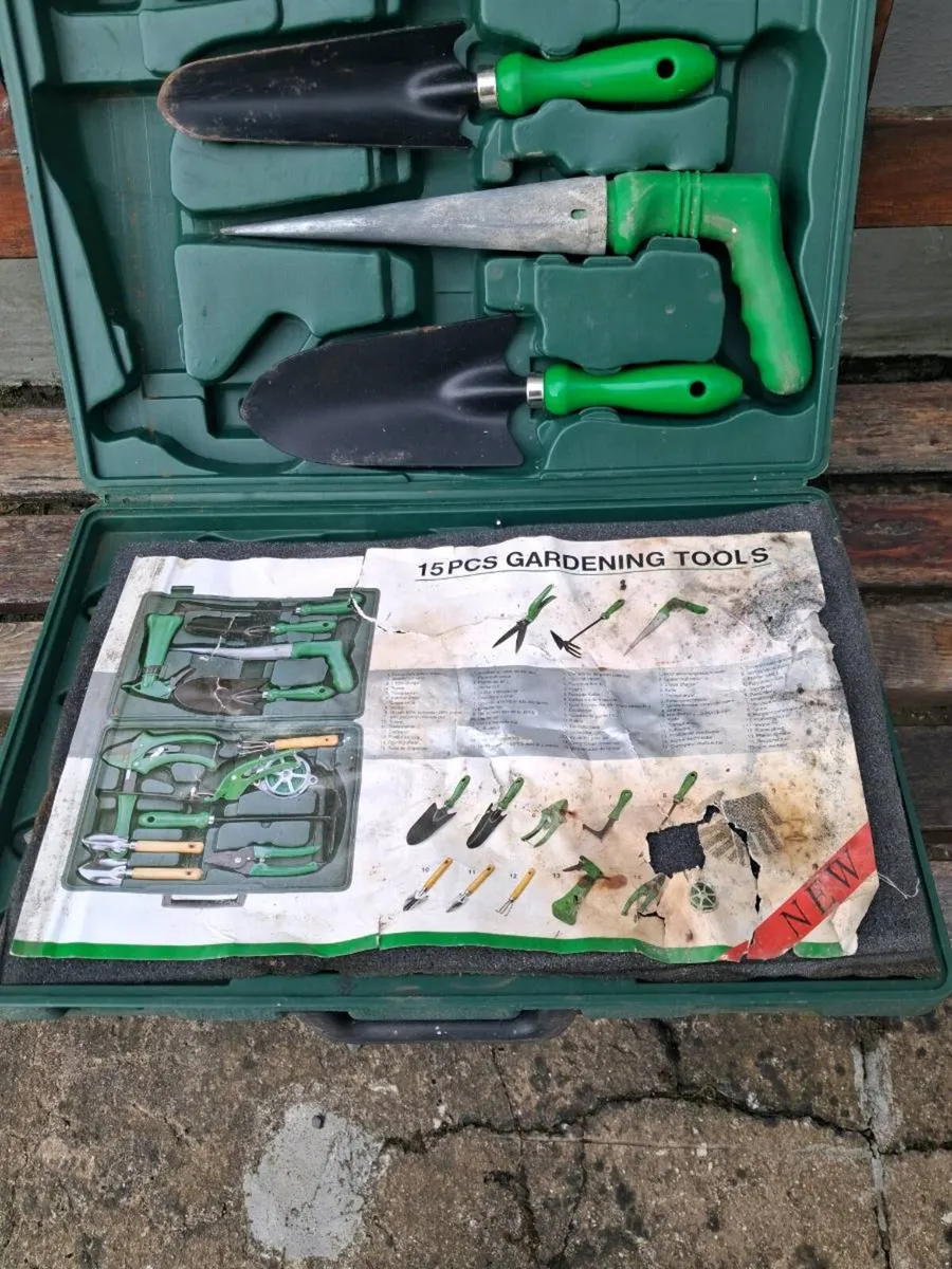 14 . Piece vintage garden tools - Image 2