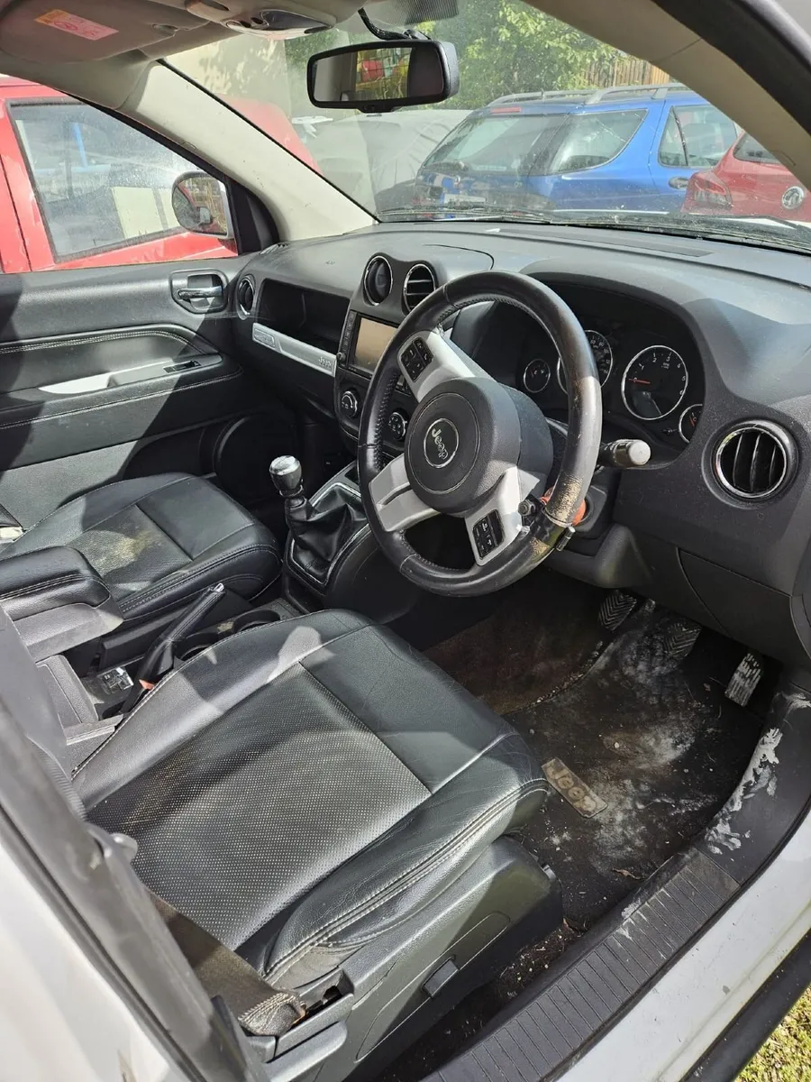 Jeep Compass 2013 2.2d - Image 2