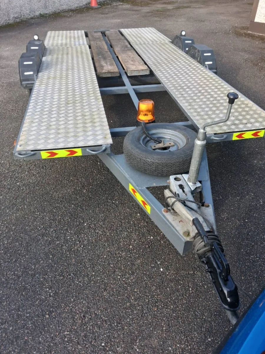 Car transport trailer - Image 1