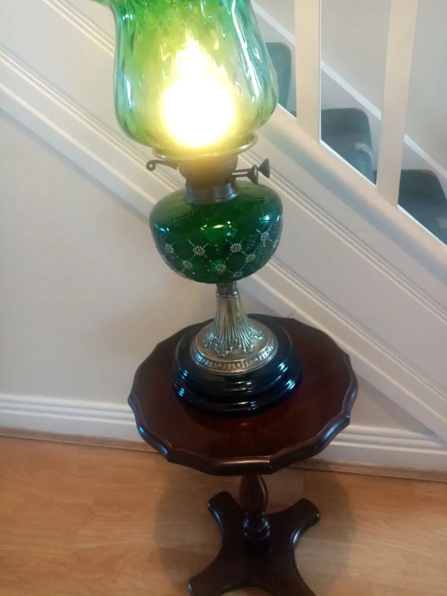 Victorian Oil Lamp - Image 3