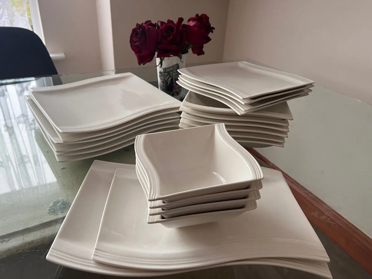 Porcelain dish set - Image 2