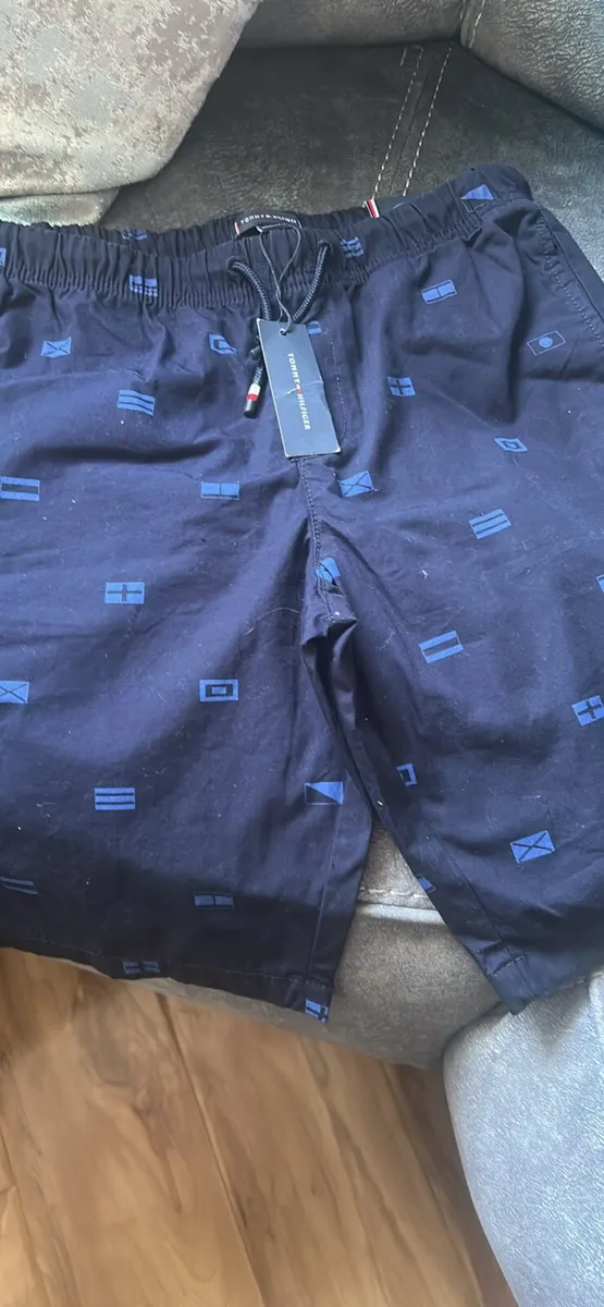 Tommy Hilfiger Shorts - Image 2