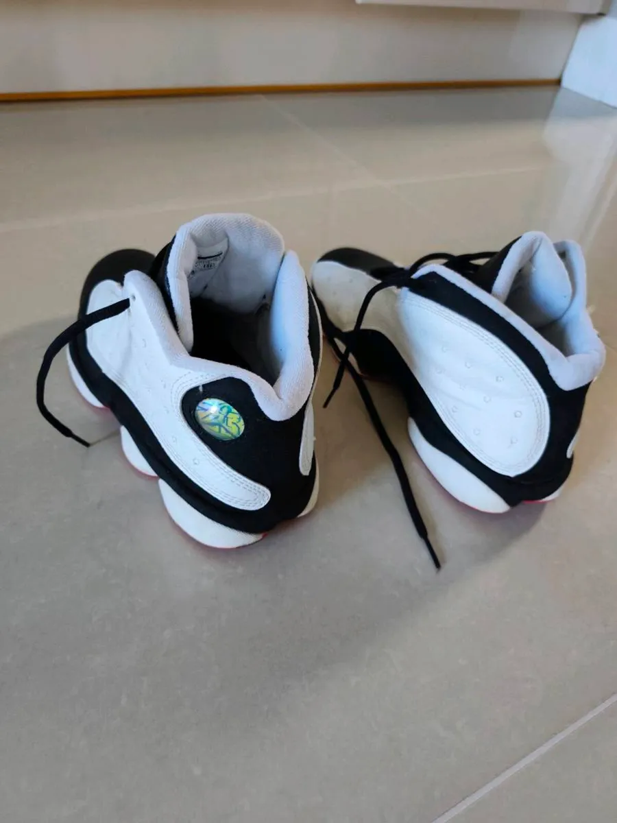 Air Jordan - Image 3