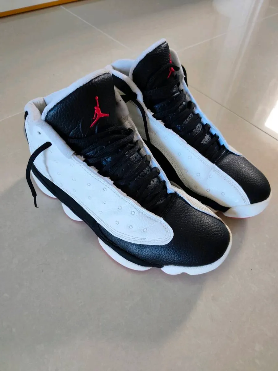 Air Jordan basketball shoes - Image 1