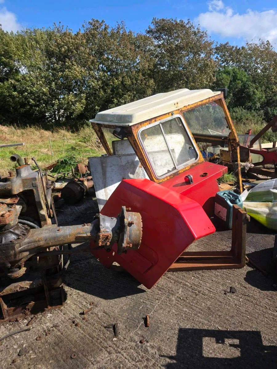 Cab for Tractor - Image 2