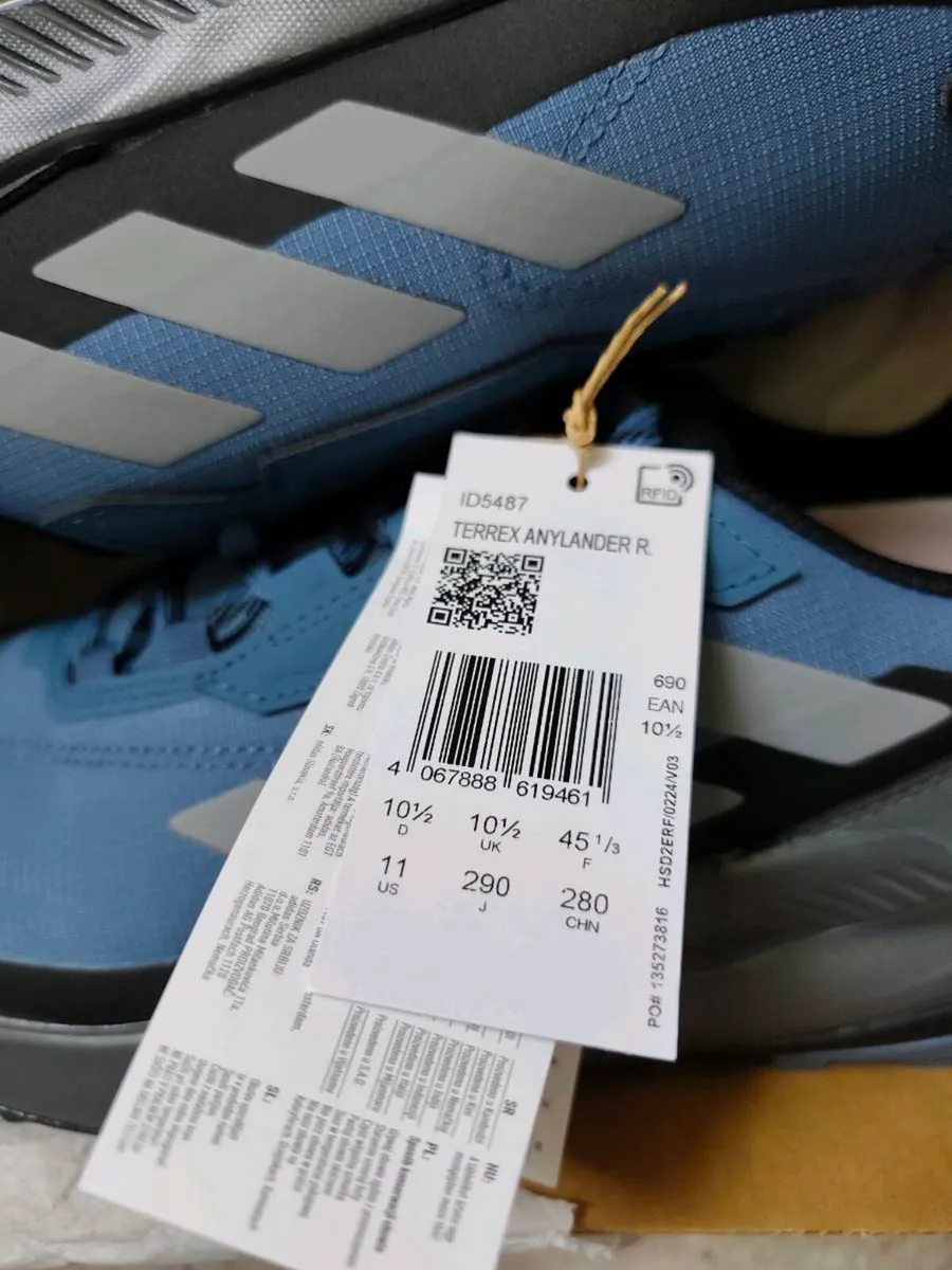 Adidas Terrex size 10.5 - Image 2
