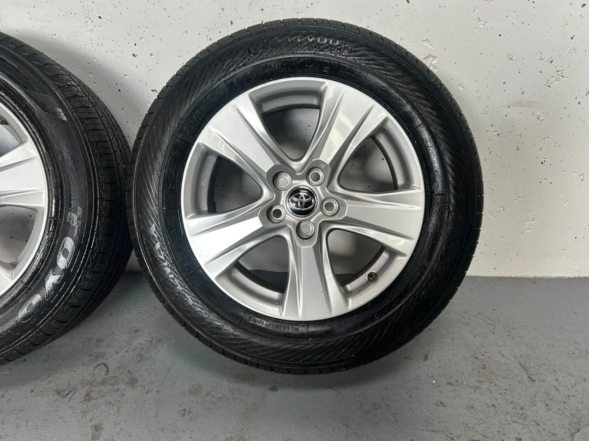 Toyota Rav 4 Alloys - Image 3