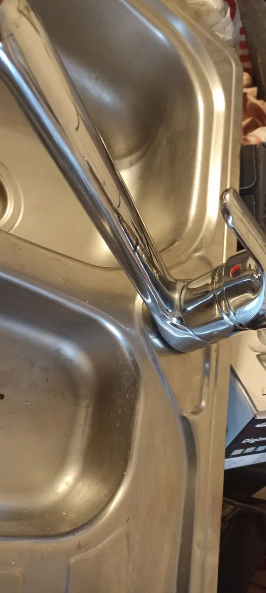 Franke Sink Top & Monoblock Taps - Image 4
