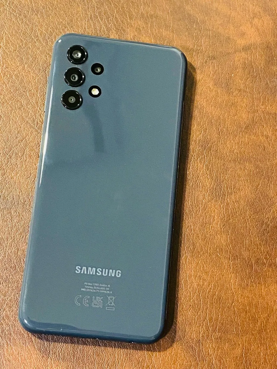 New Samsung smartphone sim free unlocked. 64 gb - Image 1