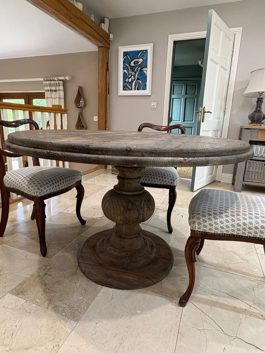 Premium 1.2m Round Rustic Oak Pedestal Dining Tabl - Image 2