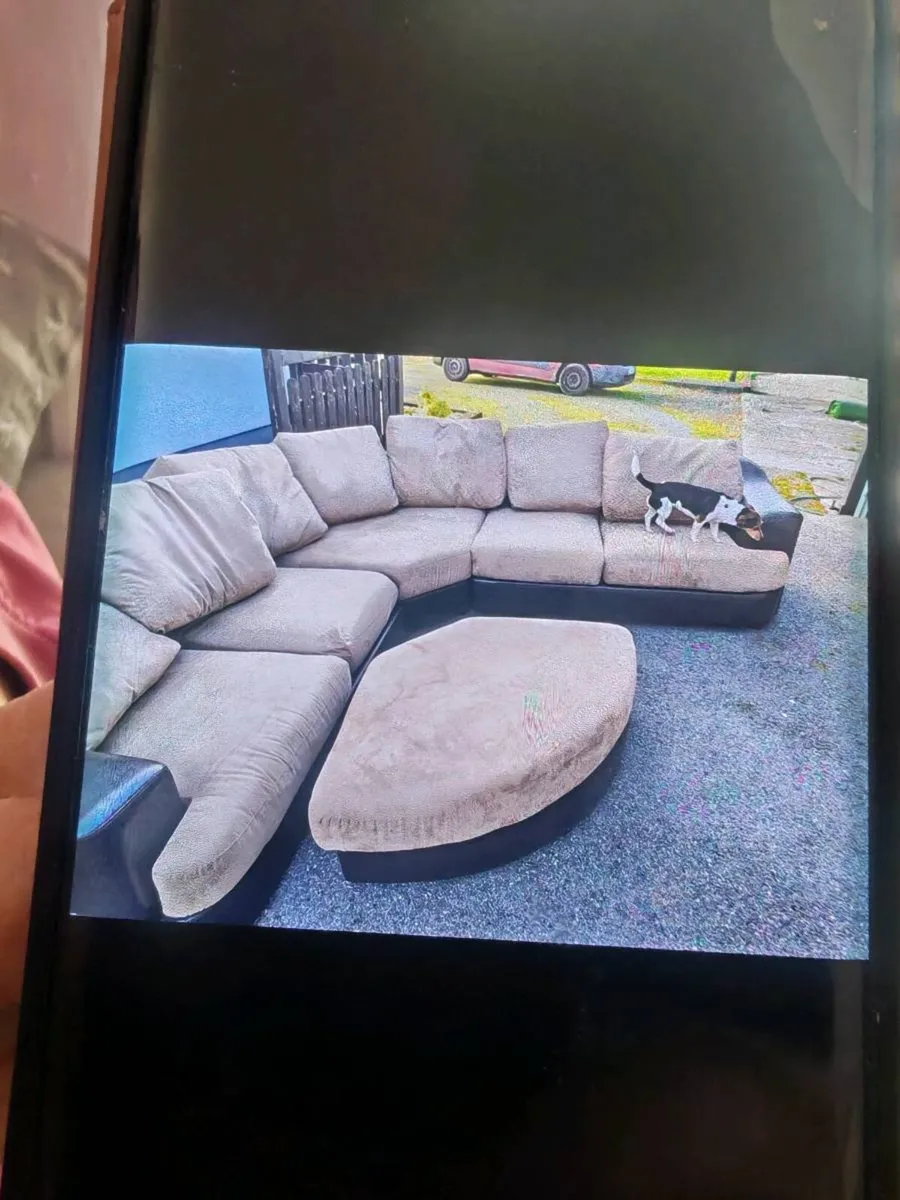 Sofa - Image 3