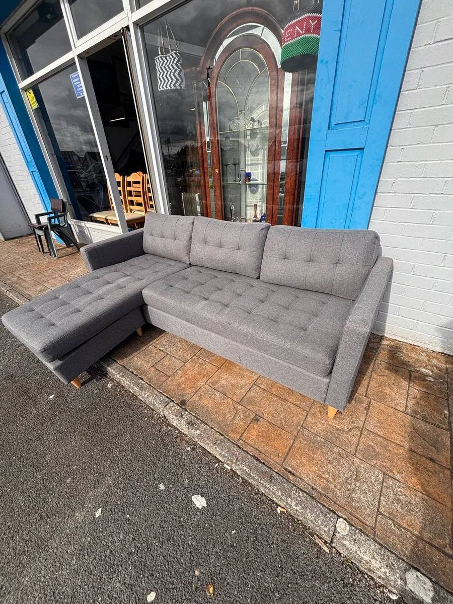 Grey comer sofa as new - Image 3