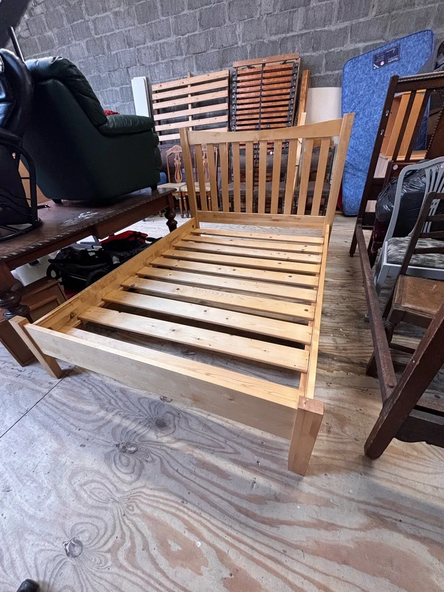 Pine 4.6 double bed - Image 2