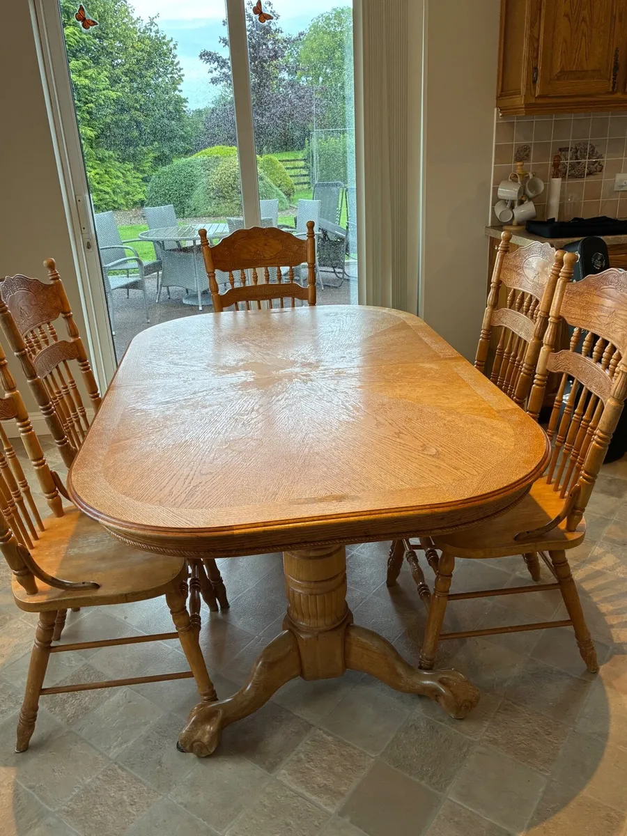 Table & Chairs - Image 3