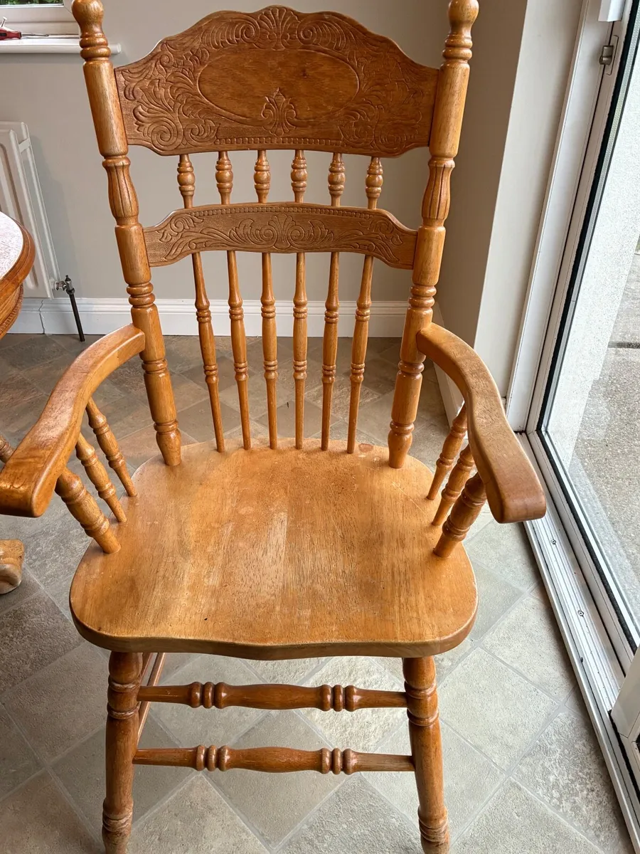 Table & Chairs - Image 1