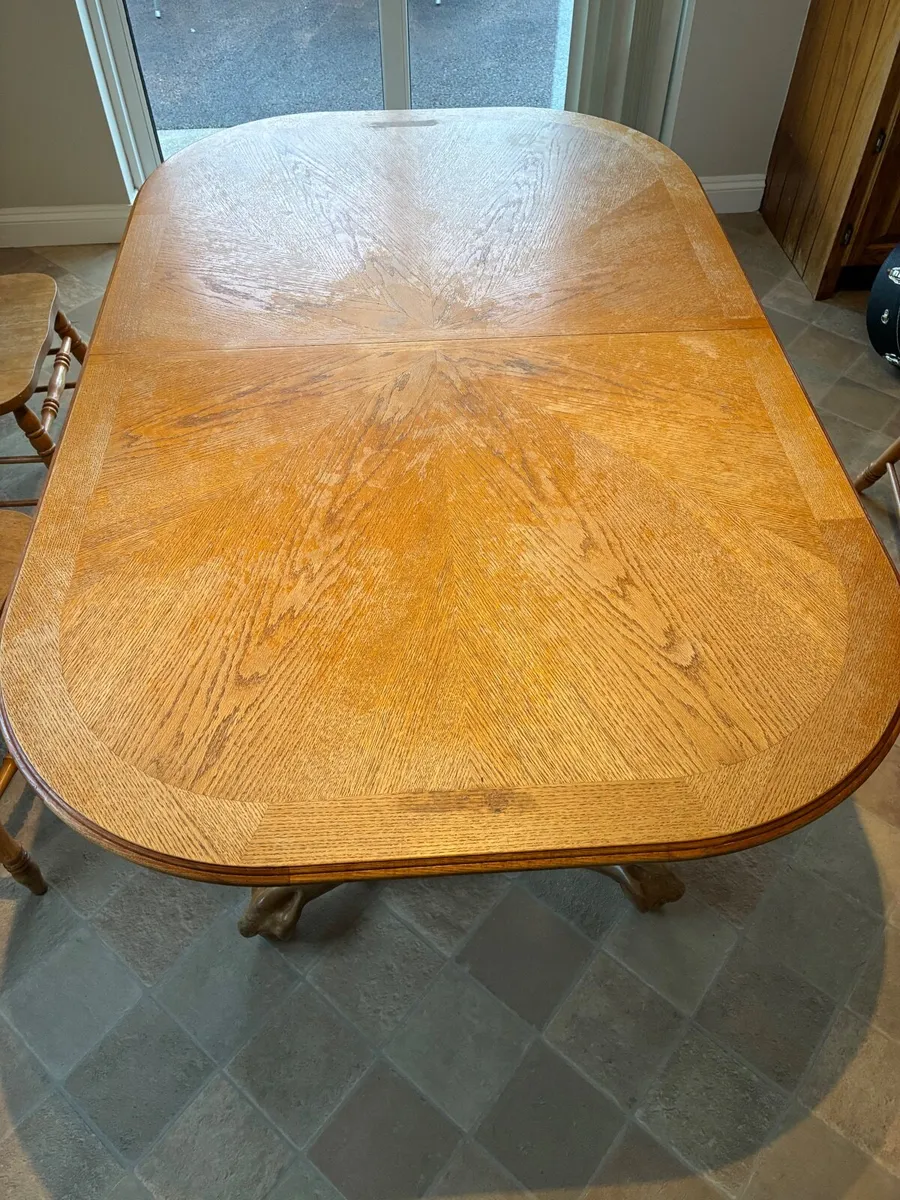 Table & Chairs - Image 4