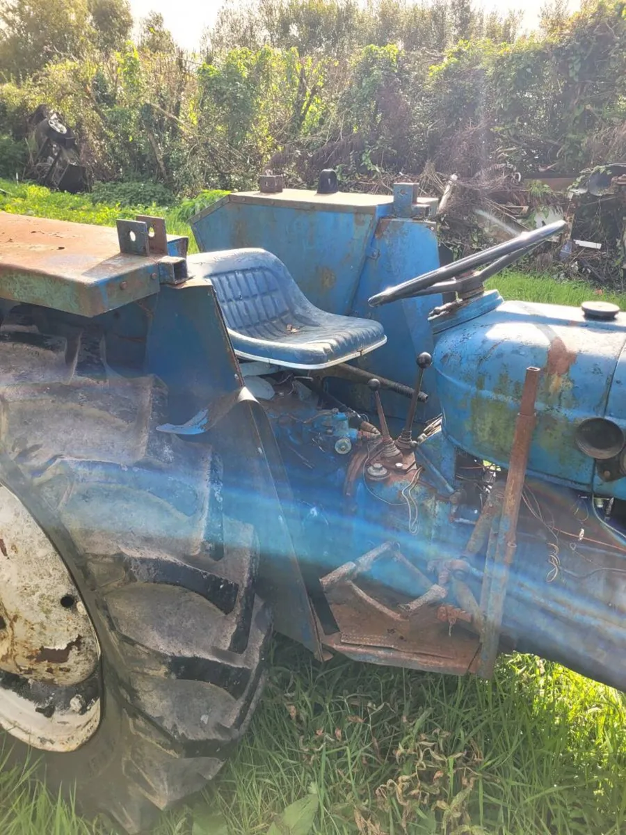 Fordson super dexta - Image 2