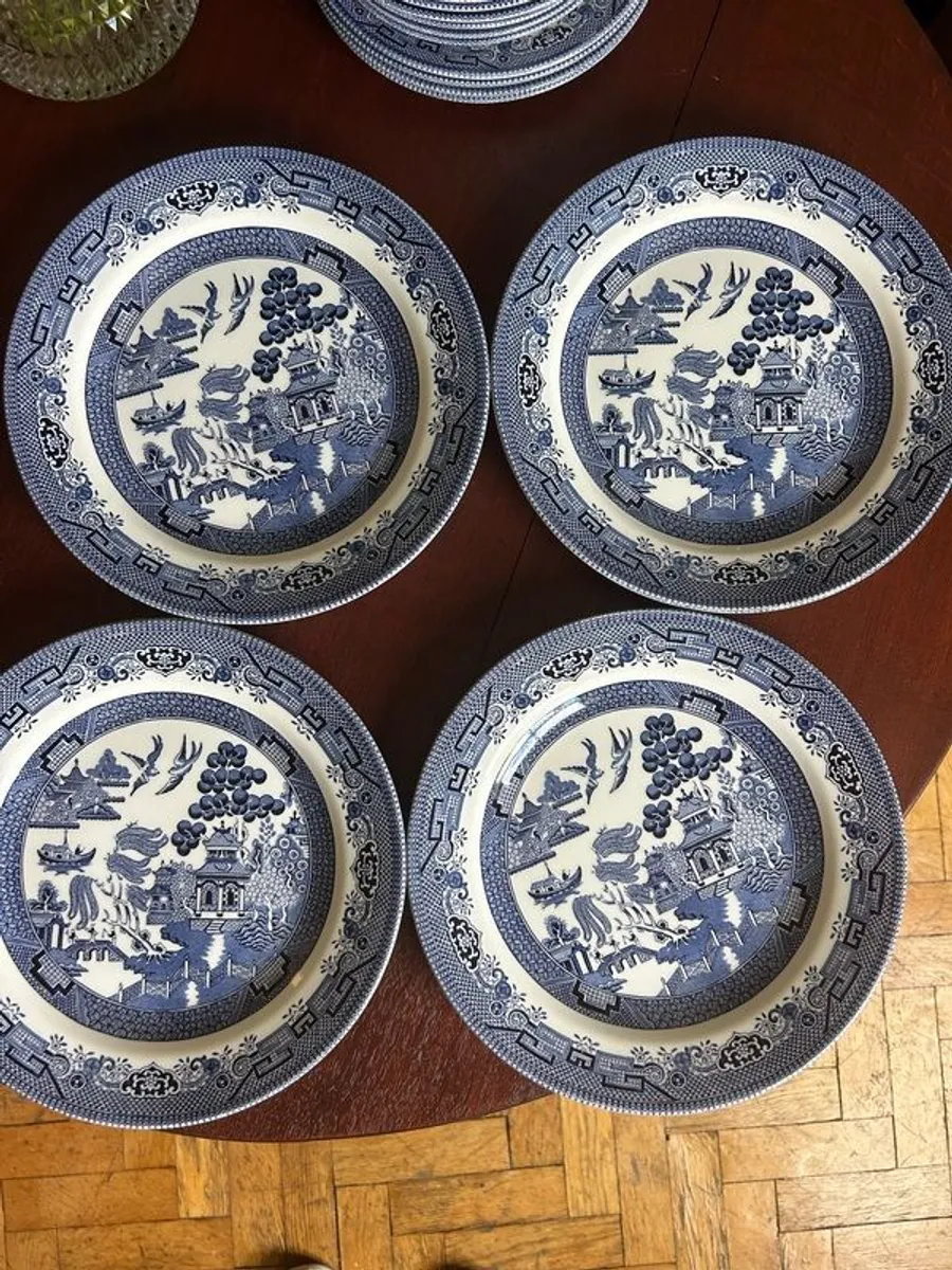 Willow Pattern dining set - Image 2