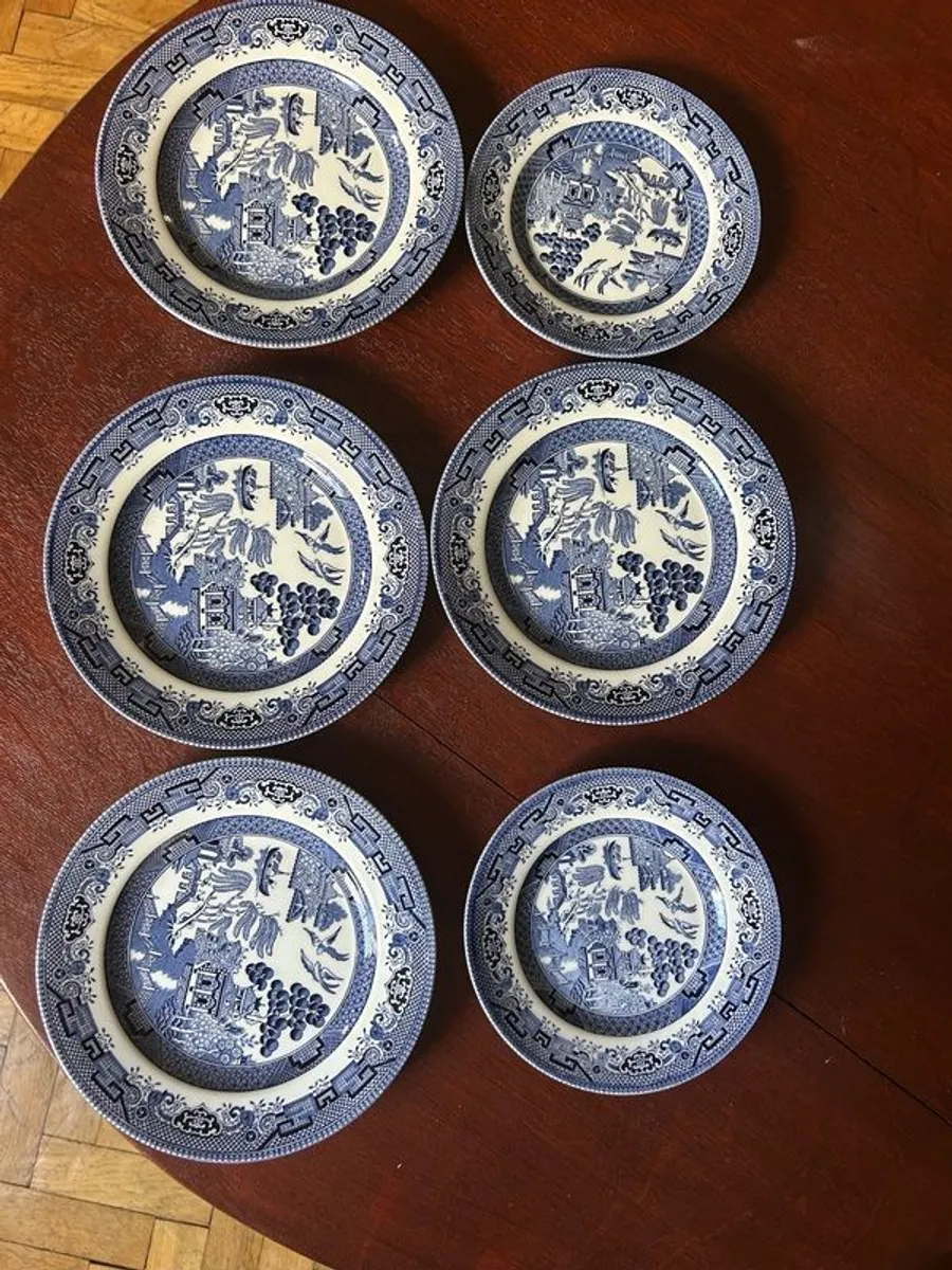 Willow Pattern dining set - Image 3