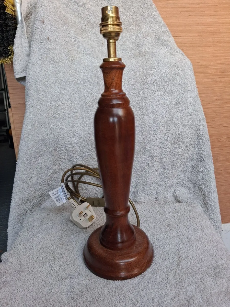 Woodturned pens and lamps . - Image 3
