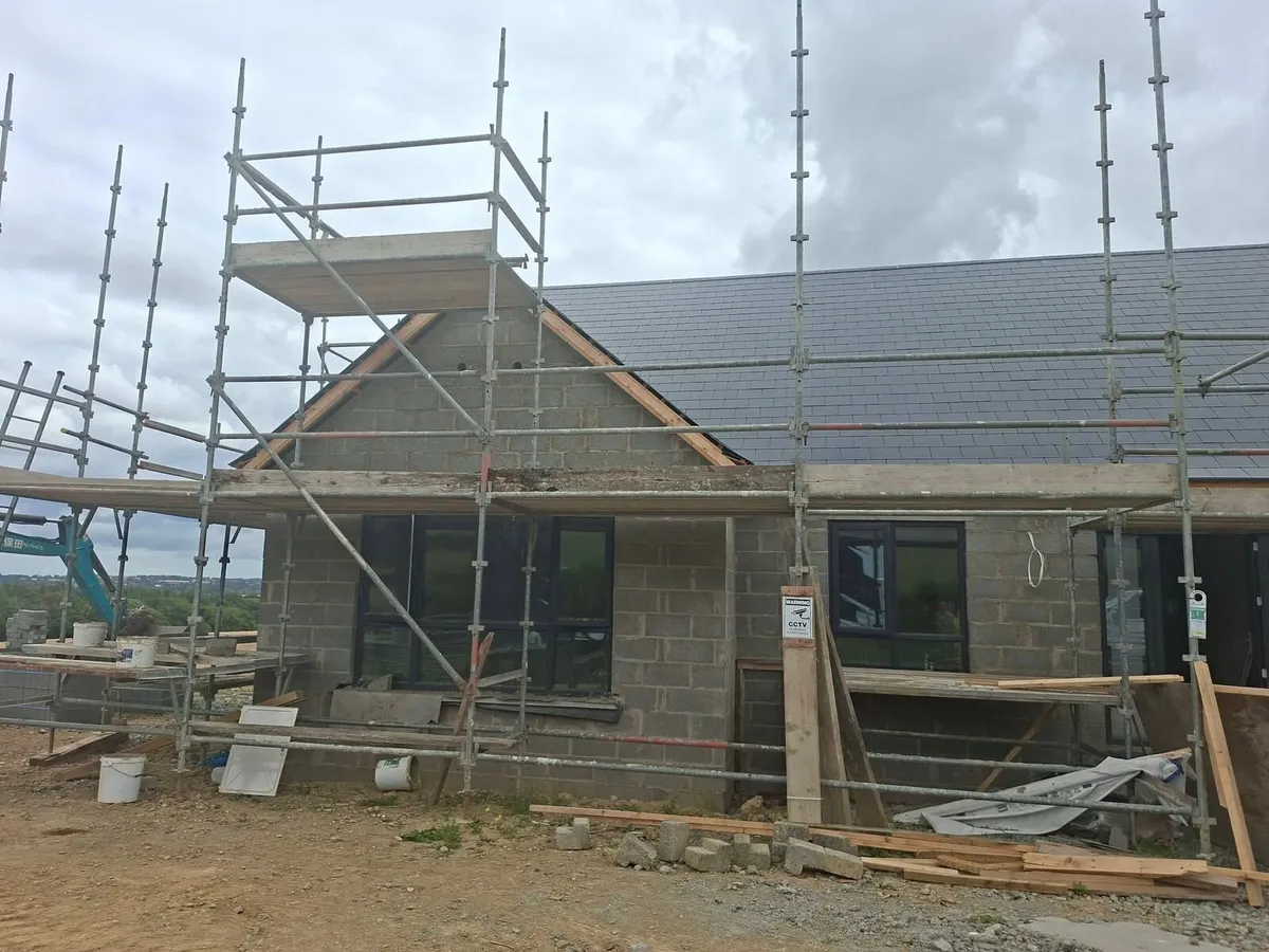 Galvanised scaffolding - Image 4