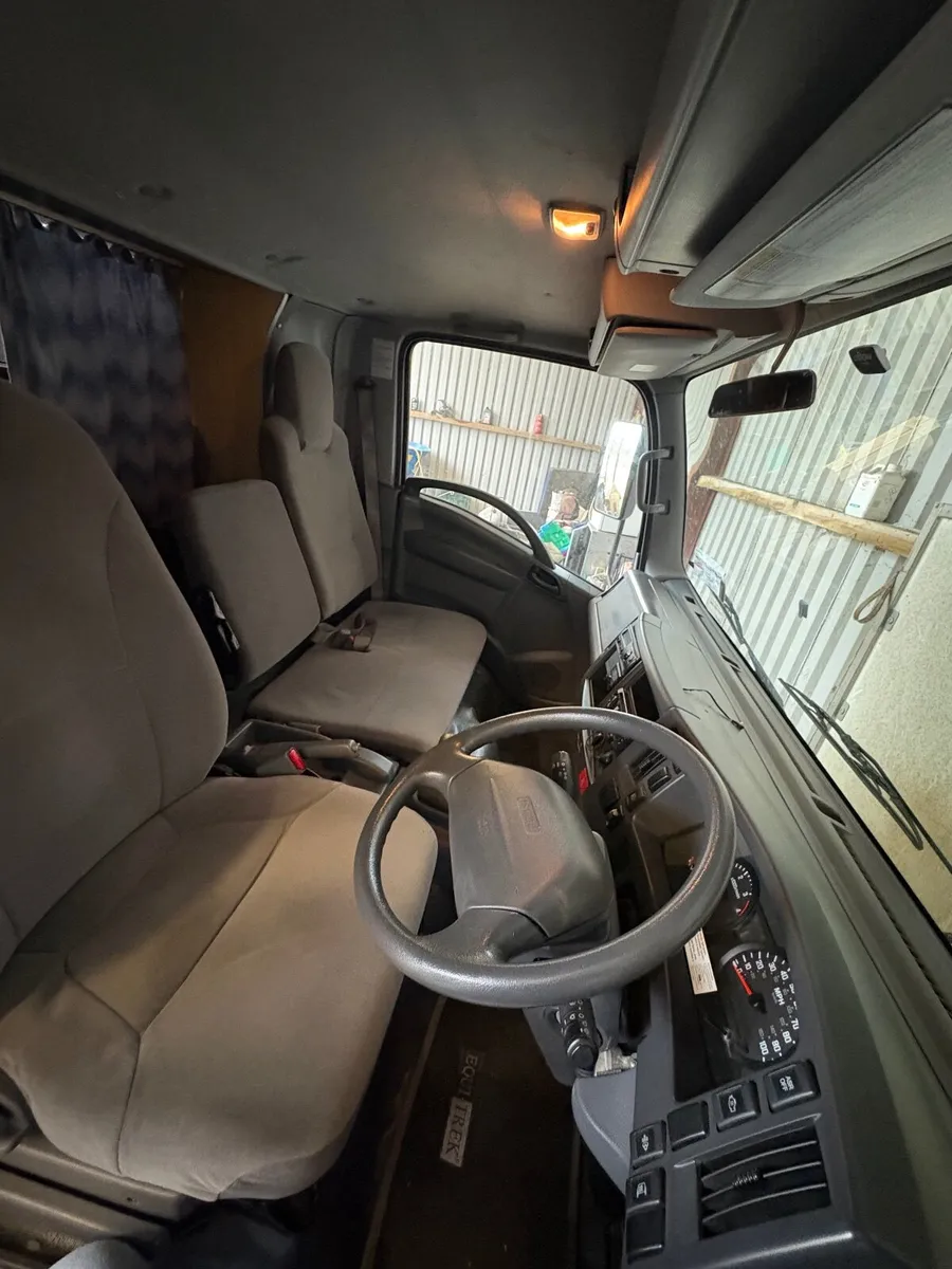 Isuzu Horse Truck - Image 4