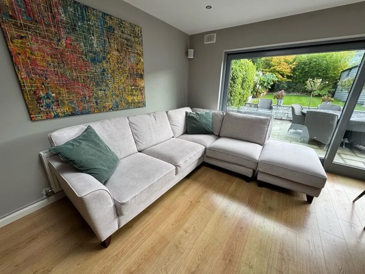 Stylish 3-Seater Corner Sofa - Image 4