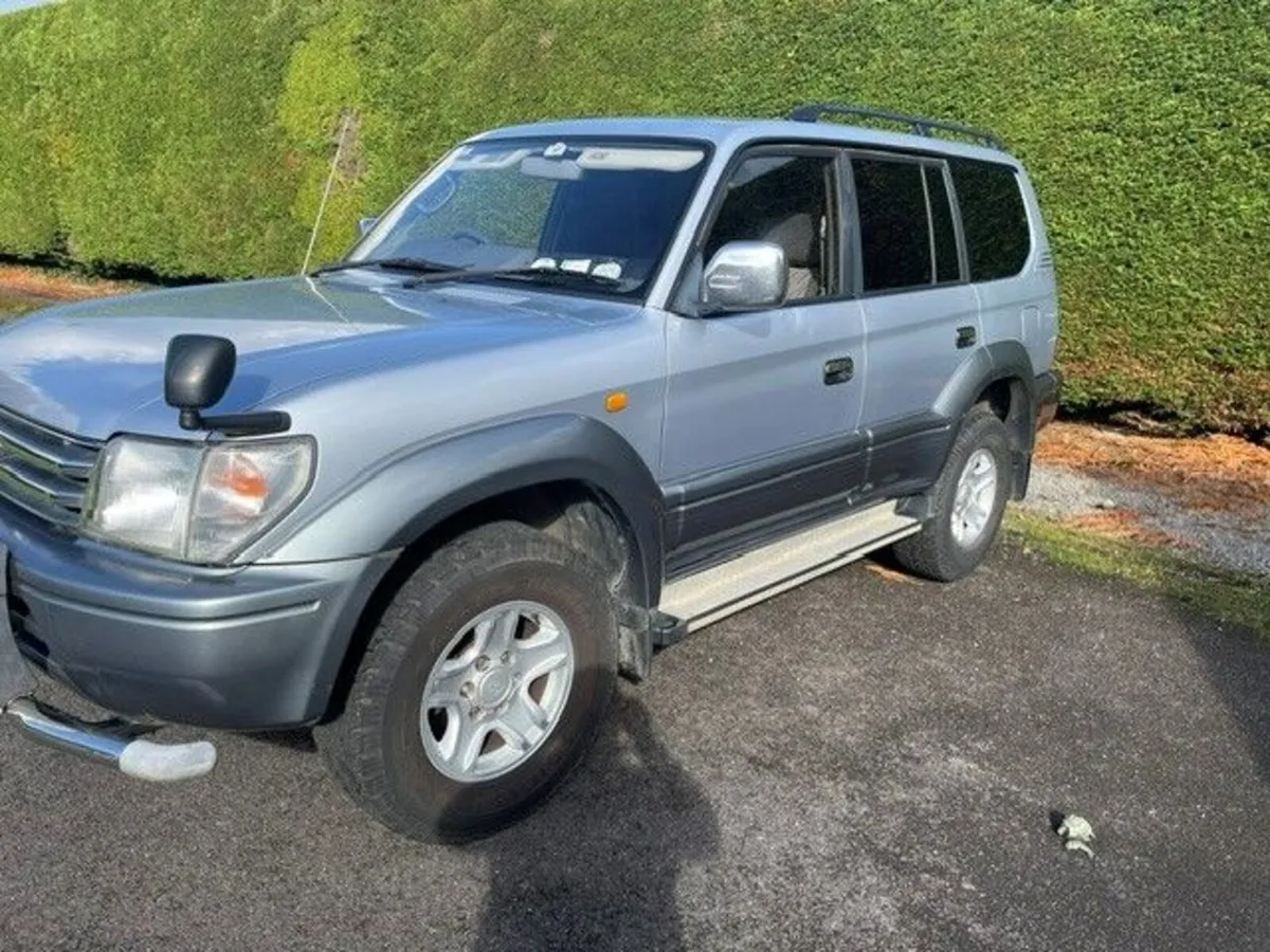 Toyota Land Cruiser 1998 - Image 2