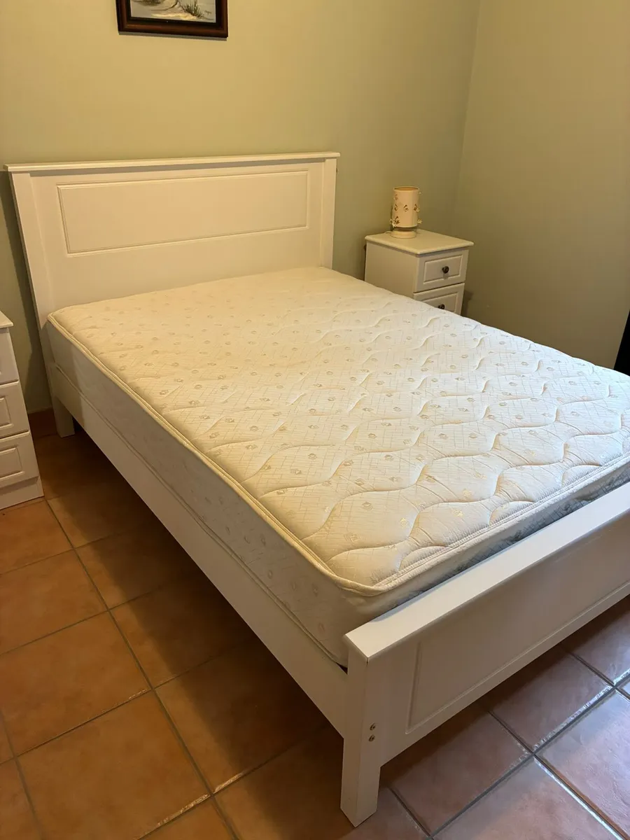White Bedroom Set - Image 1