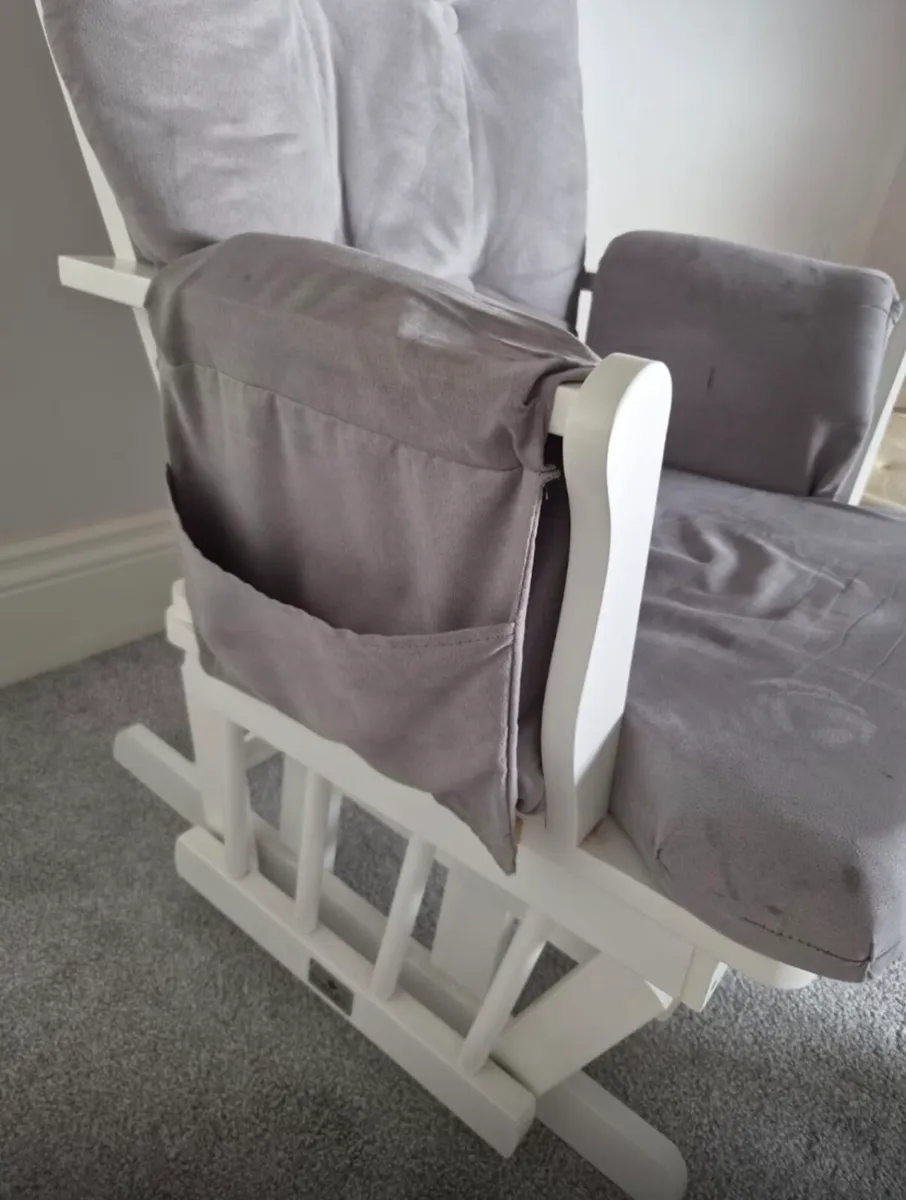 Babylo Brompton Glider and footstool - Image 3