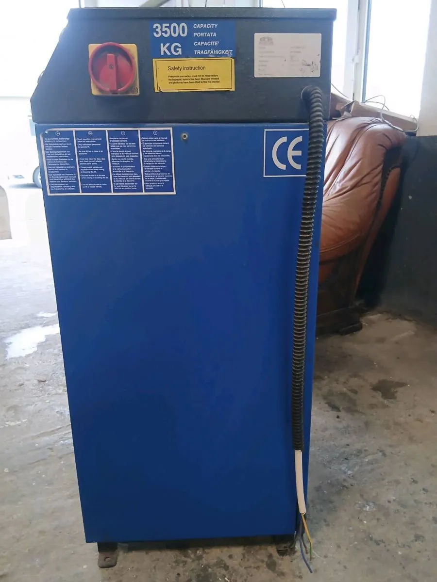 Maha Car Lift - Image 3