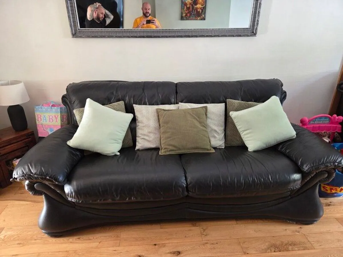 leather couch - Image 1