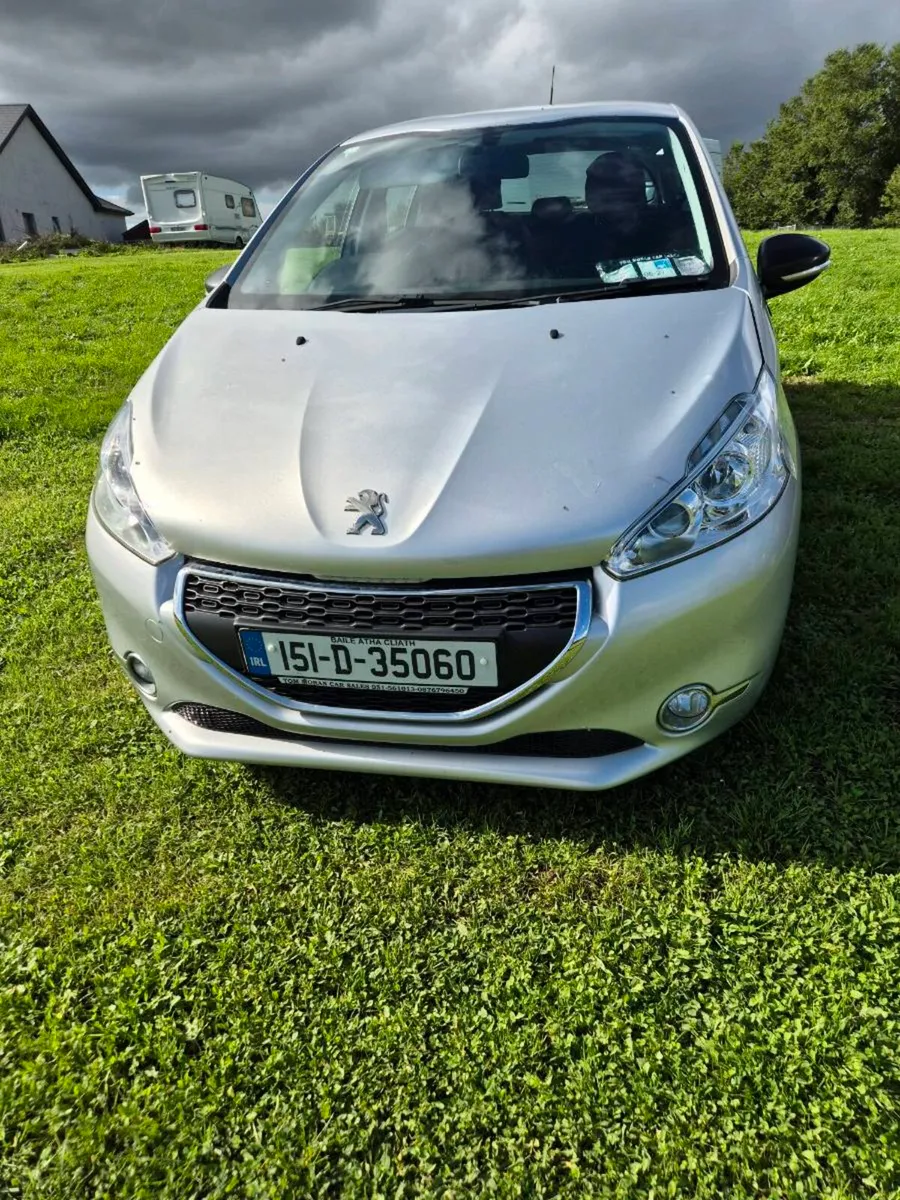 Ford ranger 05 and Peugeot 208 151 - Image 3