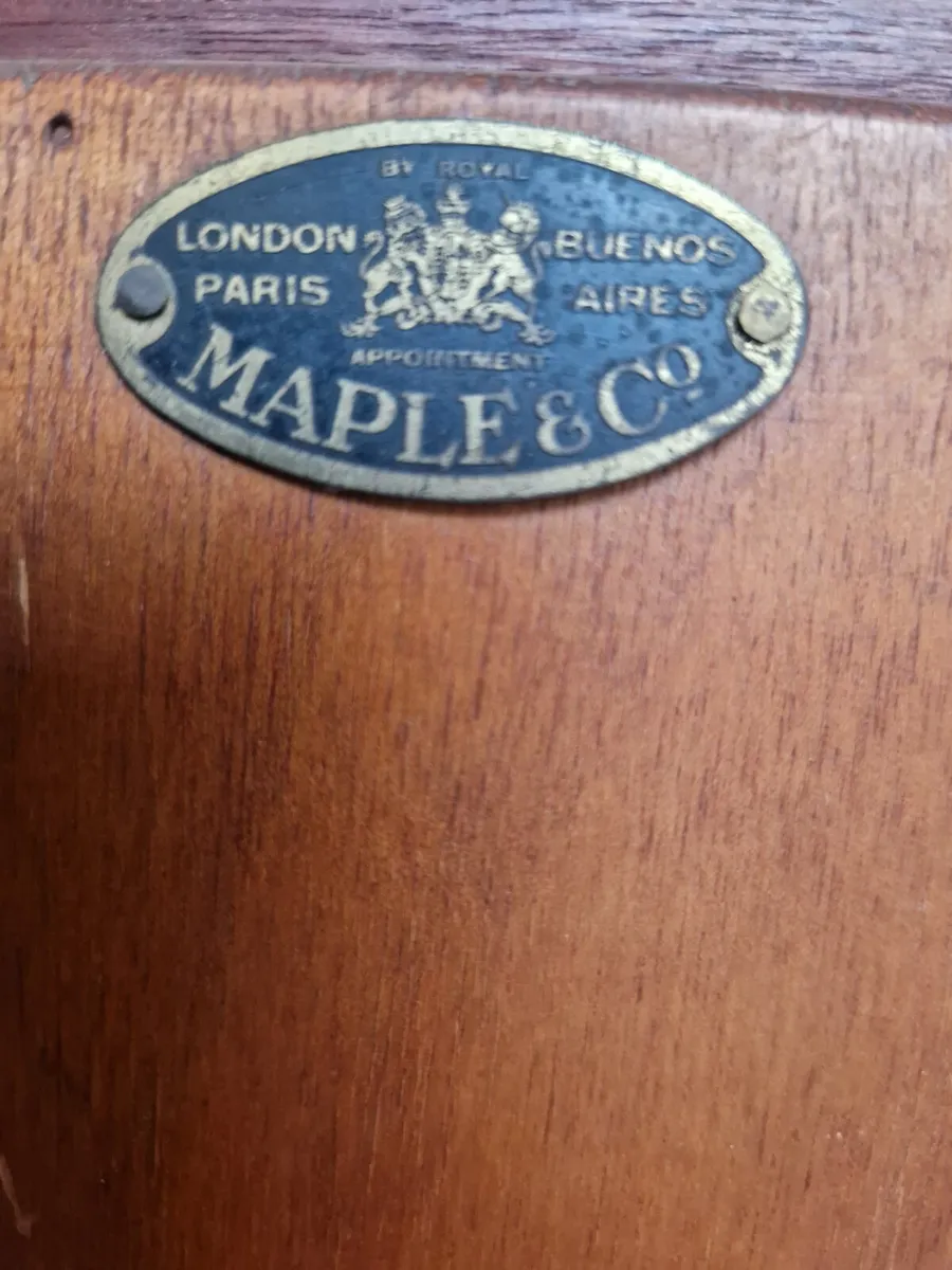 Antique wardrobe - Image 3