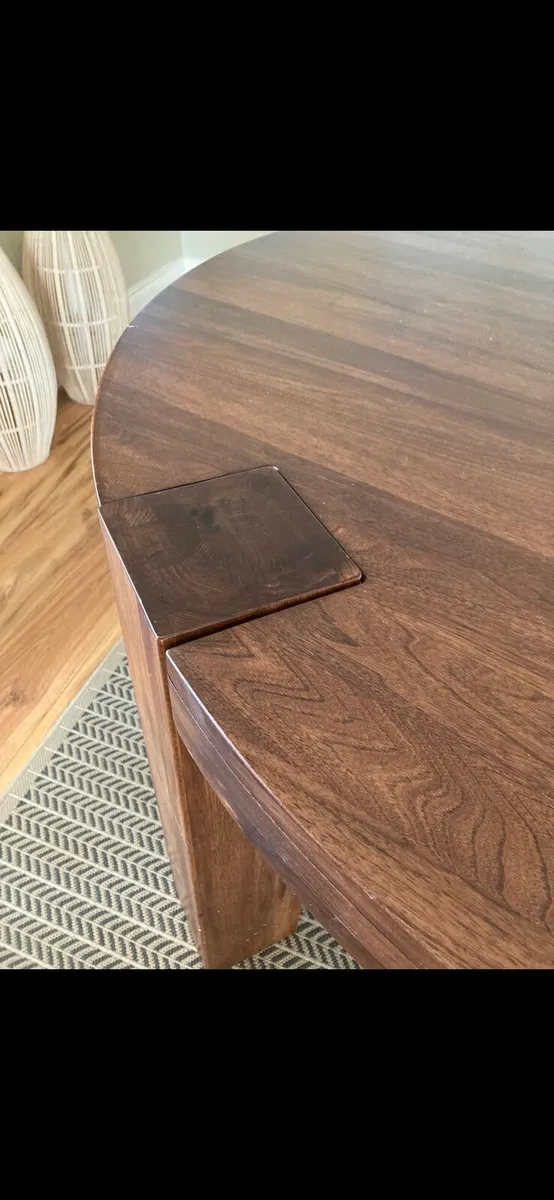 Table - Image 2