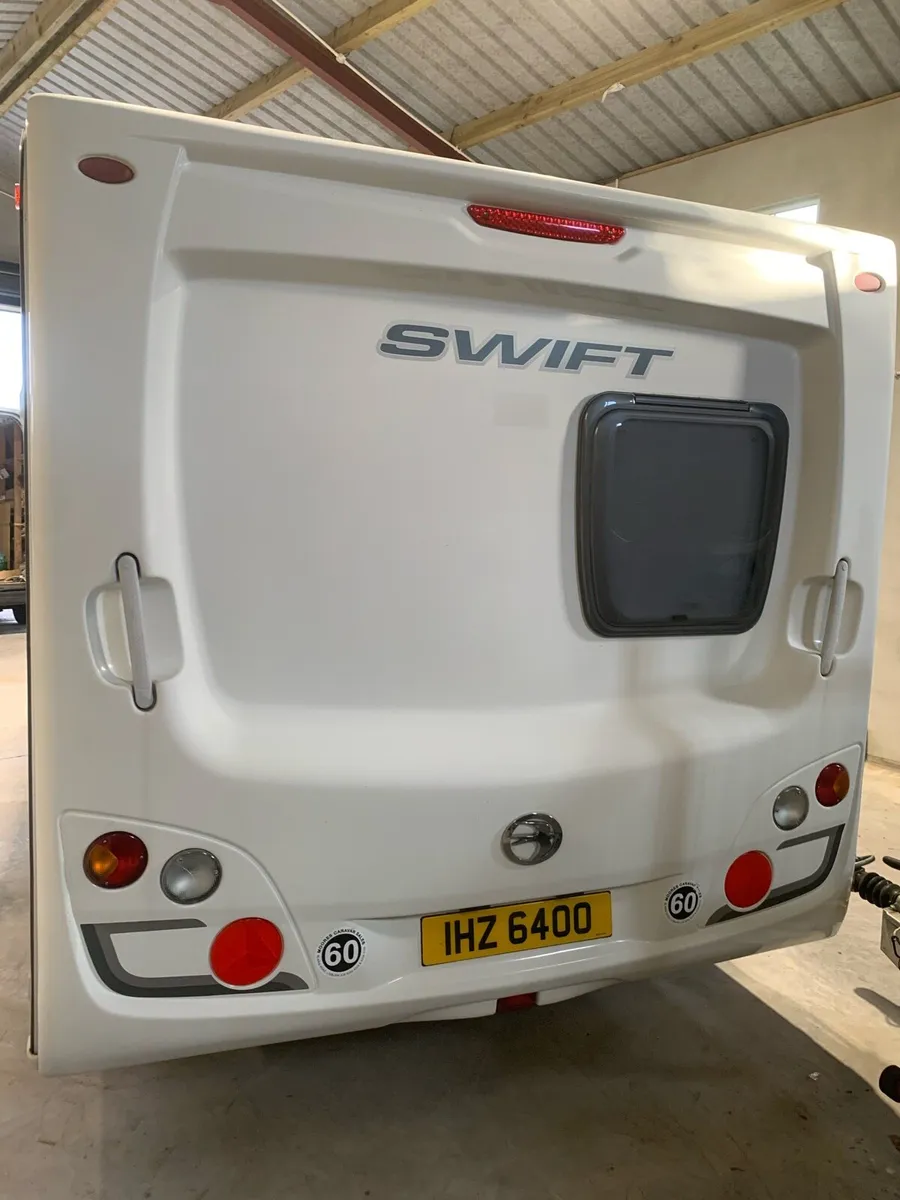 Swift challenger 530 4 berth - Image 2
