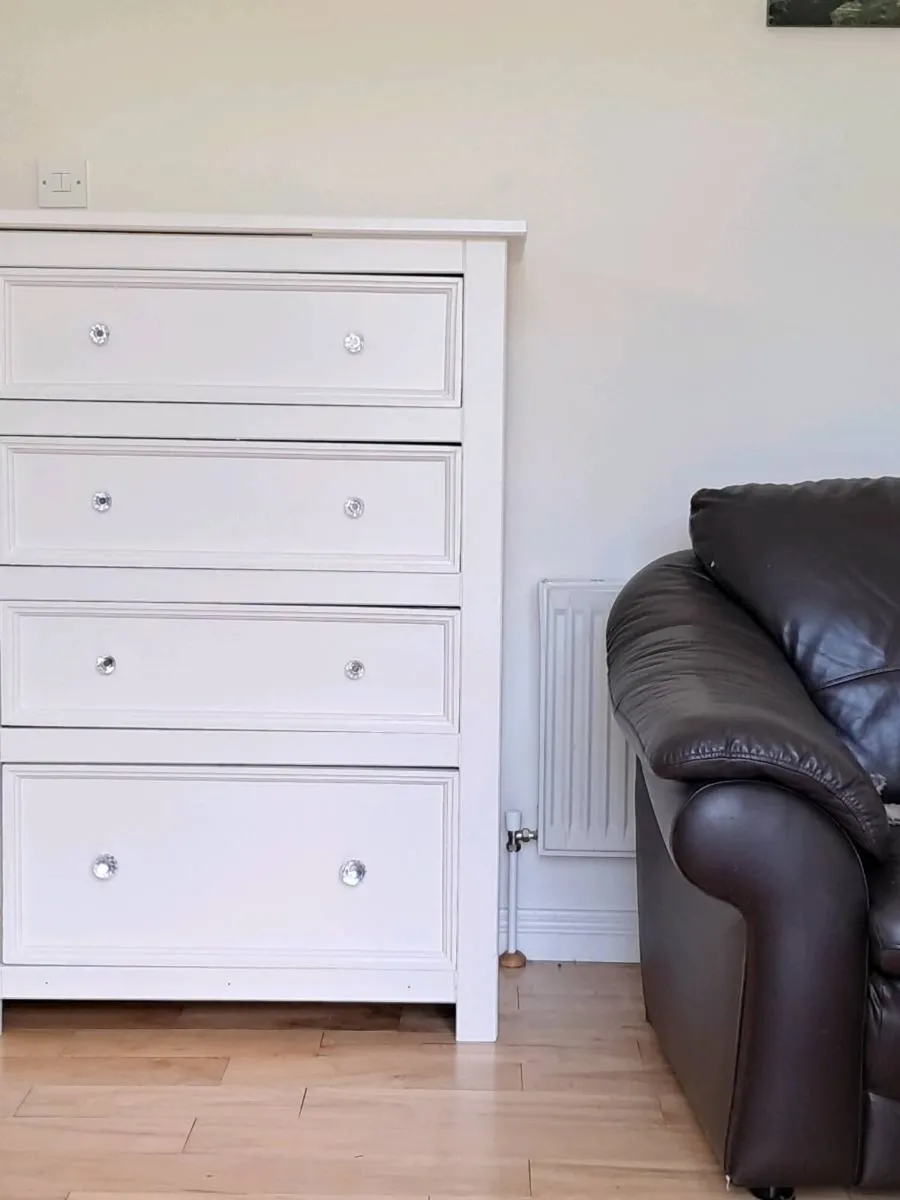 4 drawer chest of drawers - Image 2